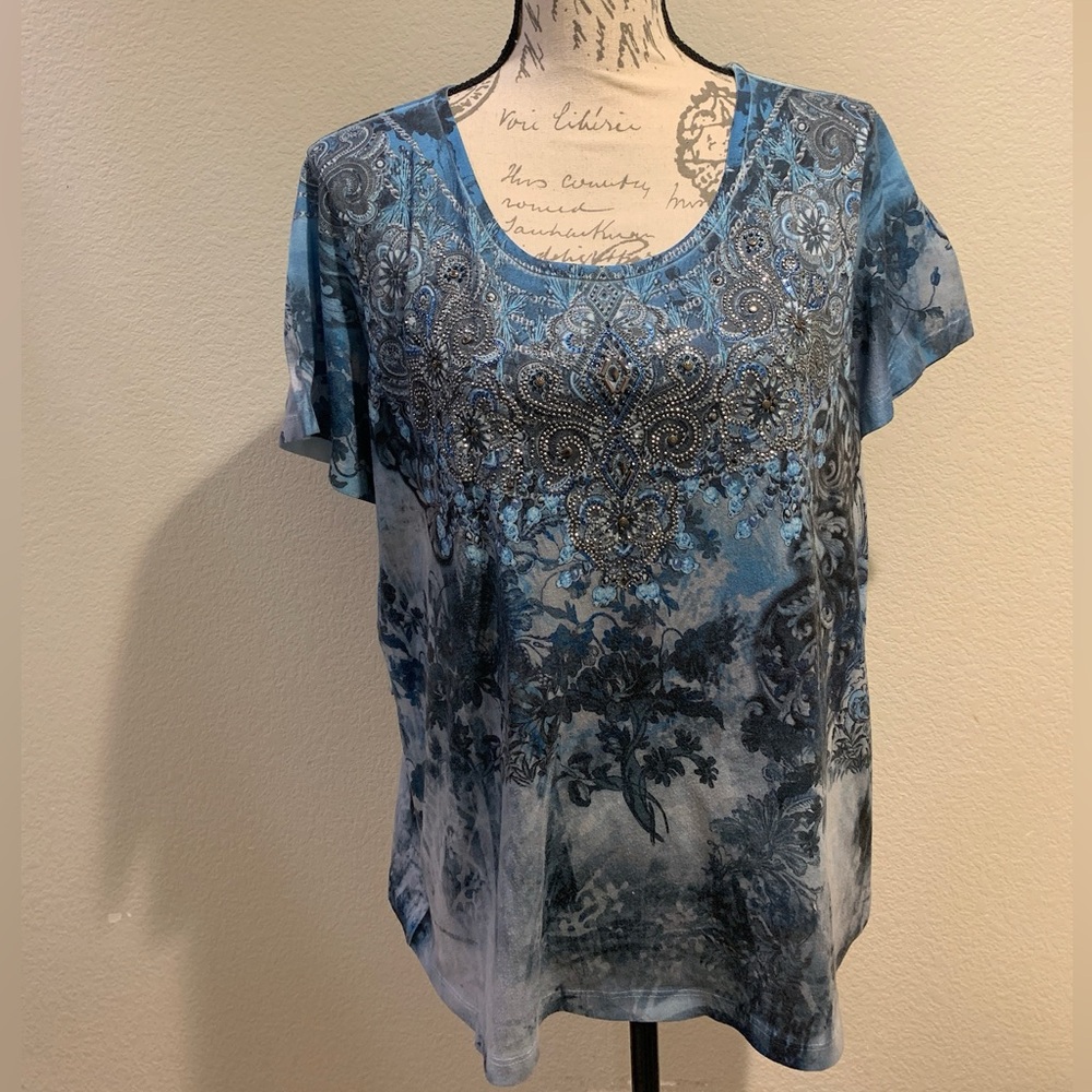 Christopher & Banks Blue Floral Short Sleeve Top